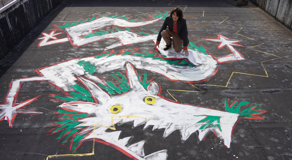 ビルが丸ごと迫力のアート空間に～金沢100年の森美術館～