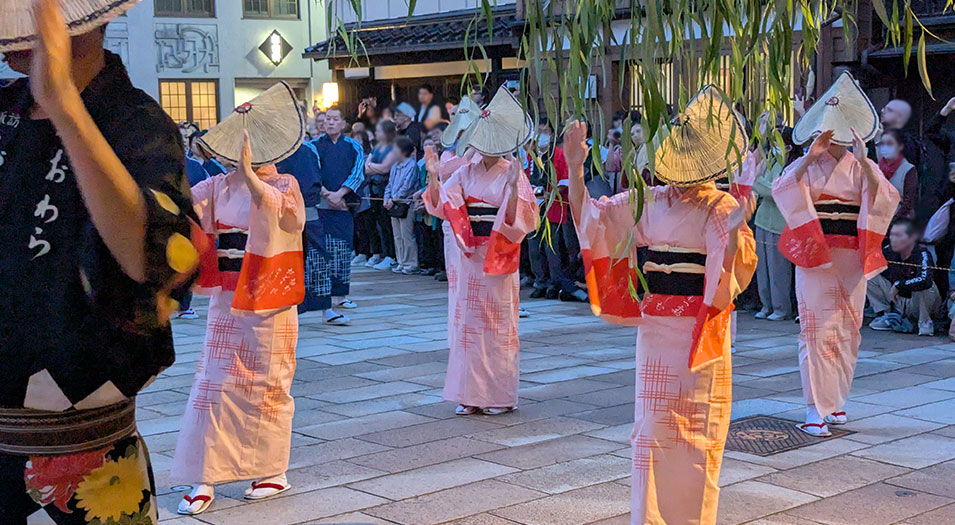 ひがし茶屋街で楽しむ「越中八尾おわら流し」|幻想的な金沢の夜を彩る初夏の風物詩