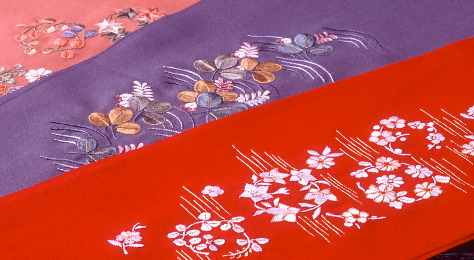 華やかな絹糸が織りなす格調高い絵模様～加賀繡～