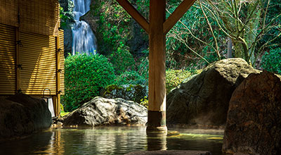 季節を楽しむ、癒しの一軒宿～犀川温泉 滝亭～