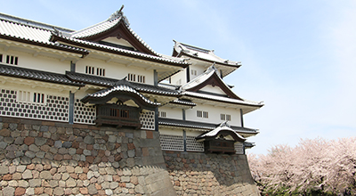 前田利家の入城から始まる、雅やかな金沢の歴史。